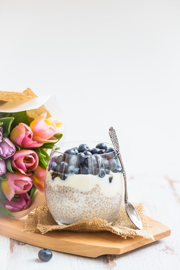 Quelles sont les recettes de chia pudding pour un dessert ou un petit-déjeuner léger ?